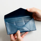封筒型長財布“Encase”