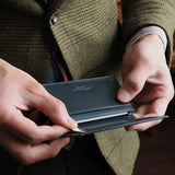 名刺入れ“Through”