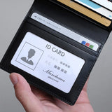 免許証やIDカードを提示する際も、財布から取り出すことなくスムーズに対応可能です。