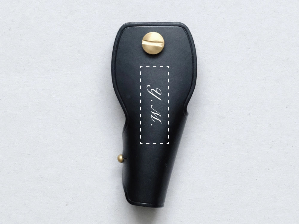 オプション：名入れ刻印+6,930円(税込)<br>
期間：1−2週間(完成品刻印)／このアイテムの名入れ刻印は、イニシャルのみになります<br>
<a style="text-decoration: underline; font-weight: bold;" href="https://munekawa.jp/products/namestamp">※詳細はこちらから必ずご確認ください</a>