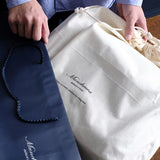 こちらは<a style="text-decoration: underline; font-weight: bold;" href="https://munekawa.jp/products/sb4">ショルダーバッグ“Caddis”</a>のラッピングです。