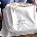 こちらは<a style="text-decoration: underline; font-weight: bold;" href="https://munekawa.jp/products/sb4">ショルダーバッグ“Caddis”</a>のラッピングです。