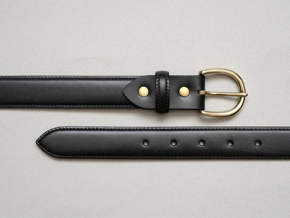 ダークブラウン（ 黒に近いダークブラウン ）