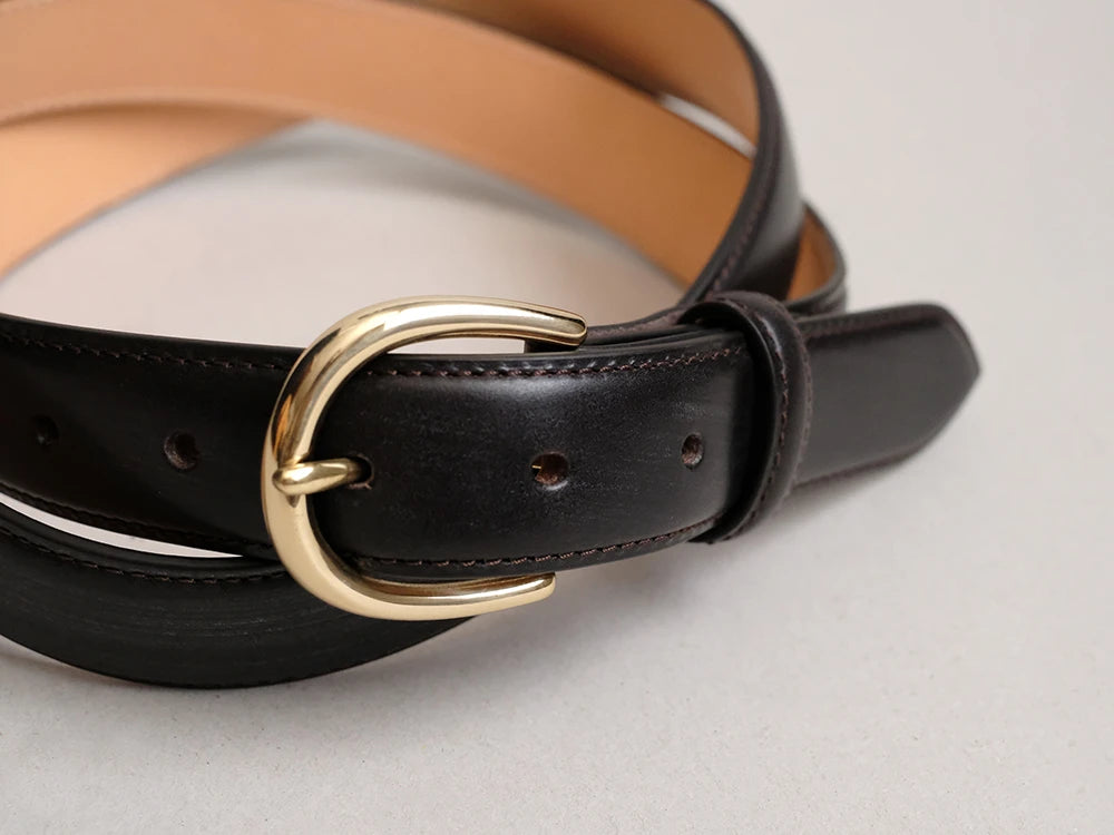 ダークブラウン（ 黒に近いダークブラウン ）