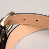 裏面にはイタリア産のブッテーロを使用。表面とはまた違った表情へとエイジングしていくため、使うほどに革全体で奥行きのある変化を楽しめます