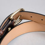 裏面にはイタリア産のブッテーロを使用。表面とはまた違った表情へとエイジングしていくため、使うほどに革全体で奥行きのある変化を楽しめます