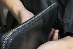 ラウンドファスナー財布の修理